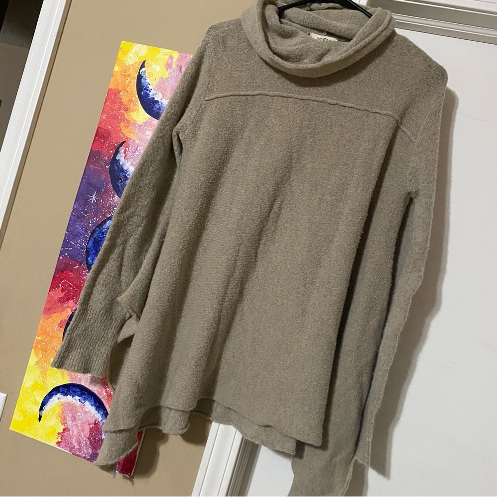 🎉3/$20 CLEAR OUT SALE!🎉 Tan/Taupe Tunic Sweater Cowl Neck Turtle Neck
